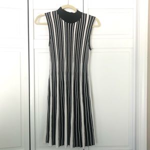 Candie’s black and white knit short dress, size XL